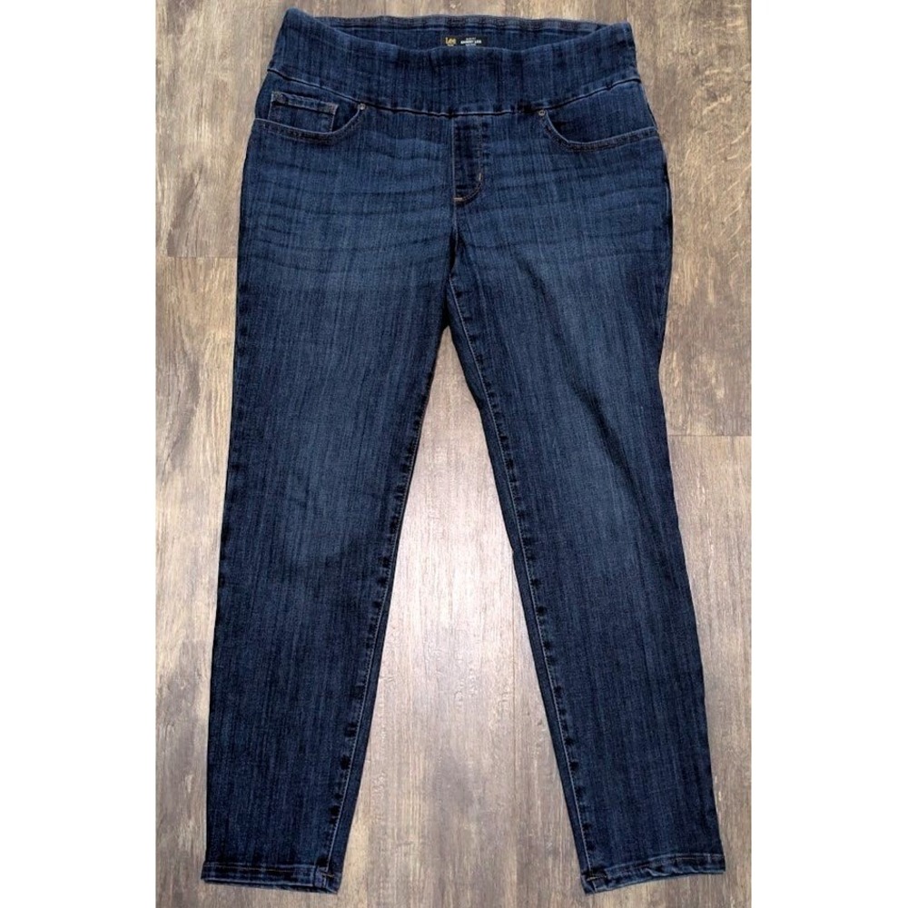 Lee Sculpting Slim Fit Skinny Leg‎ Pull On Jeans Size 16W  Dark Wash Blue Womens